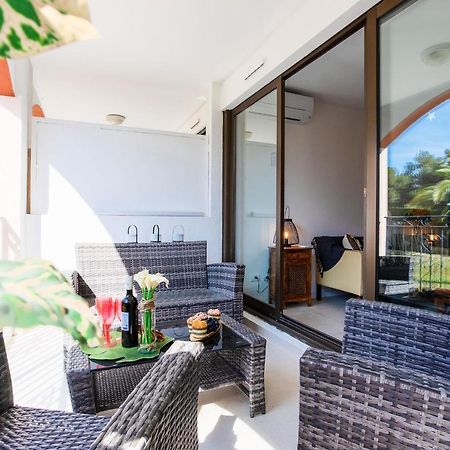 L'Ange Gardien Ap4269 By Riviera Holiday Homes Villefranche-sur-Mer Kültér fotó